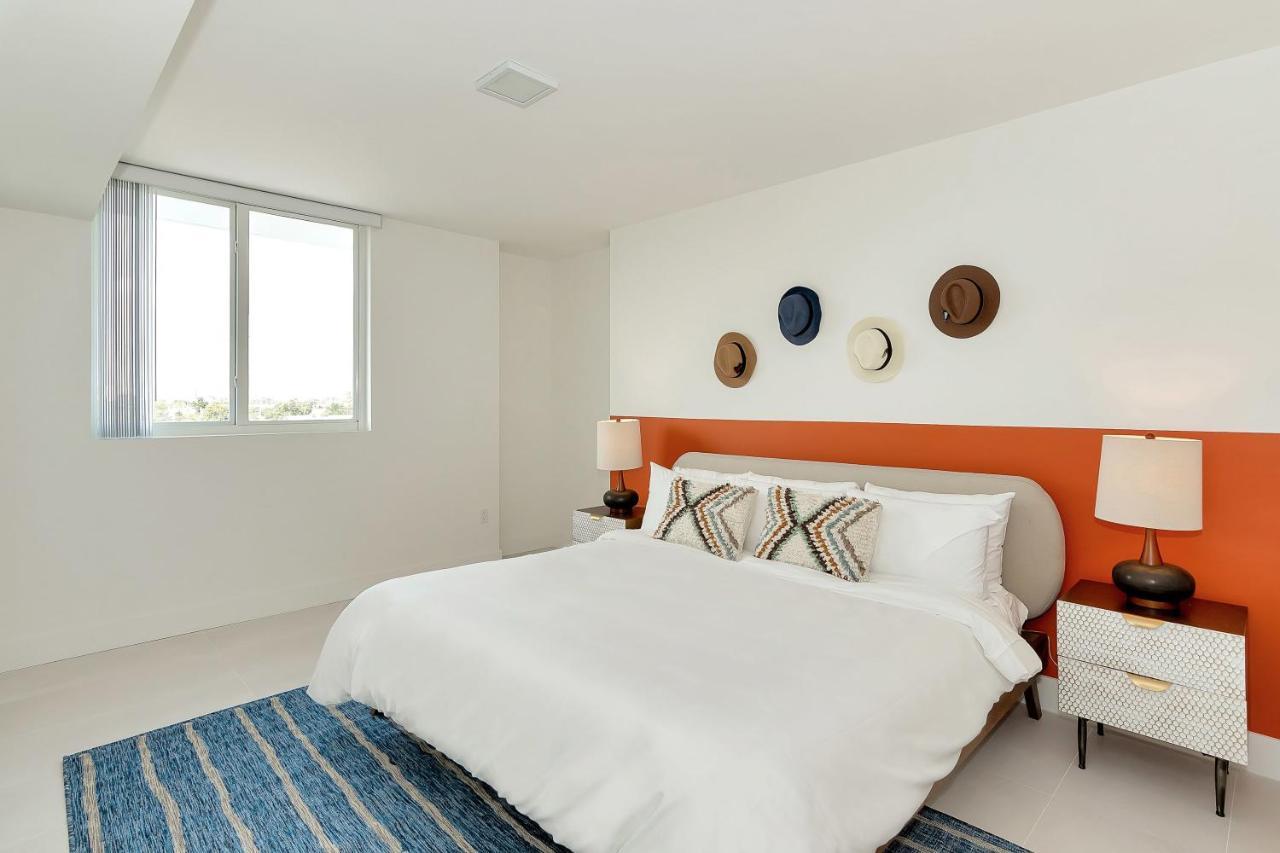 Roami At Grove 27 Apartment Miami Luaran gambar
