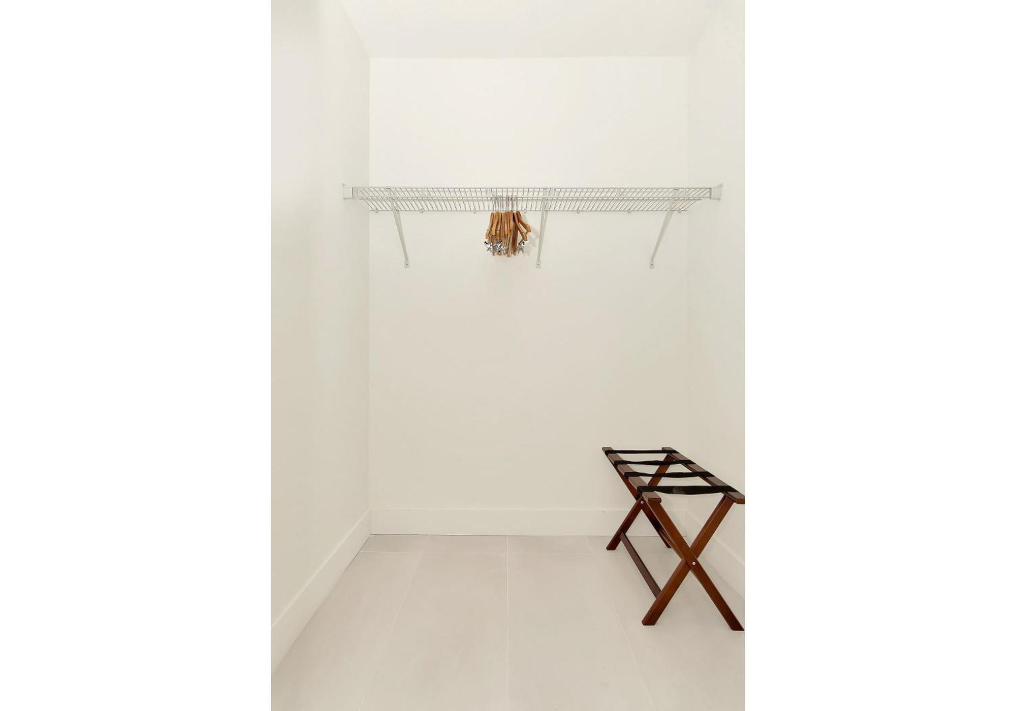Roami At Grove 27 Apartment Miami Bilik gambar