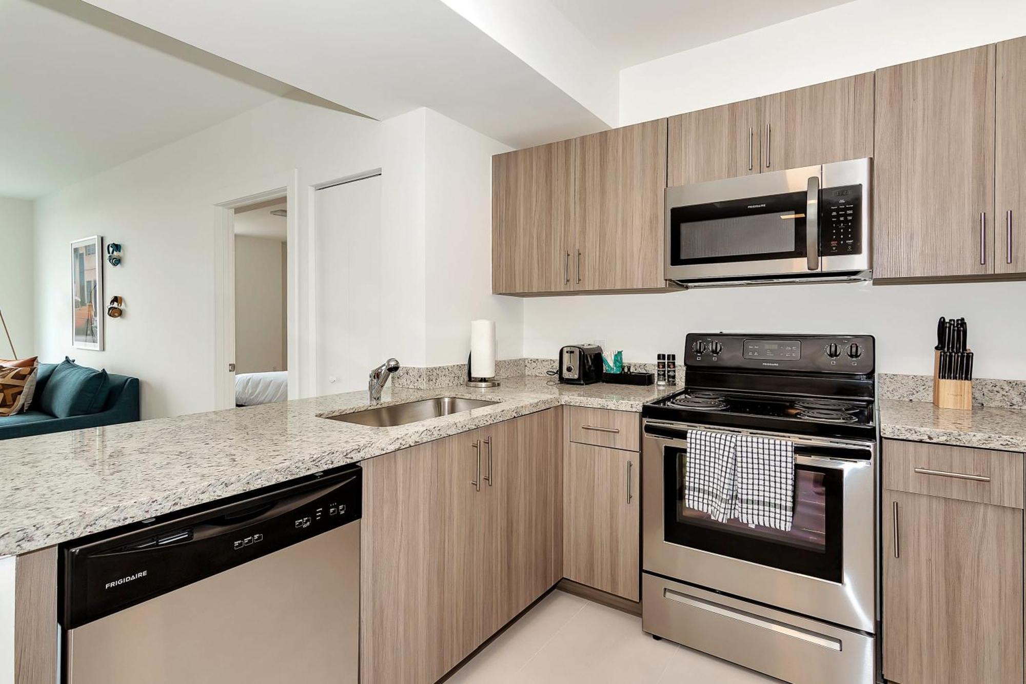 Roami At Grove 27 Apartment Miami Bilik gambar